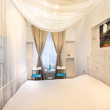 Museum Apartment Piata Sfatului בראשוב מראה חיצוני תמונה